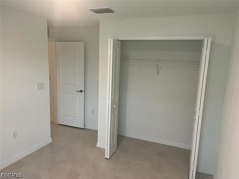 3924 NE 17th Ave — Photo 10