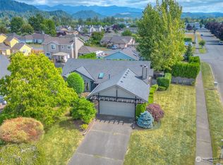 429 Farrelly St, Enumclaw, WA 98022