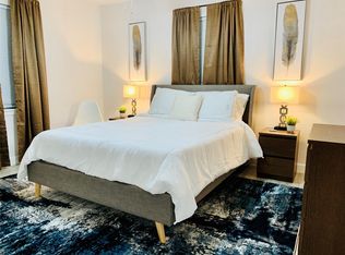 411 Ulrich St, Sugar Land, TX 77498