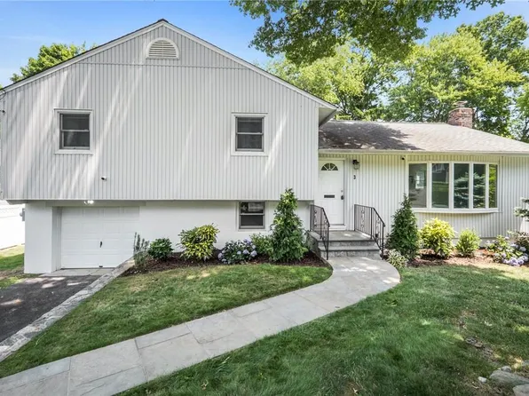 3 Hemlock Road, Hartsdale, NY 10530