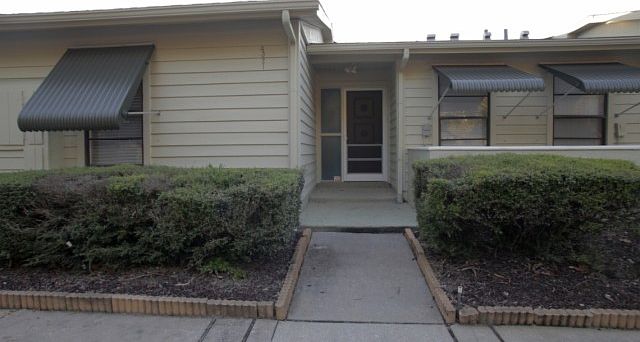 Covered Front Entry