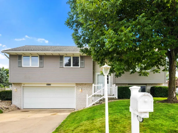 129 Justice Dr, East Peoria, IL 61611