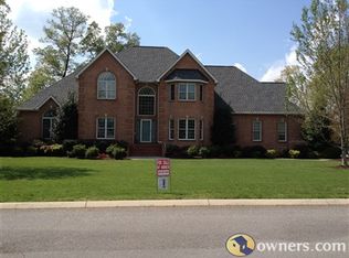 213 Fairways Blvd N, Tullahoma, TN 37388