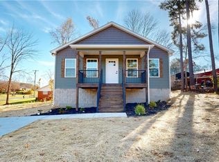 125 1st Cir, Lexington, NC 27292