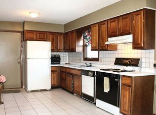 647 2nd Ave, Excelsior, MN 55331