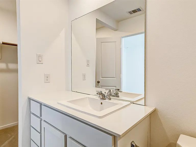 21438 Carosella Dr — Photo 30