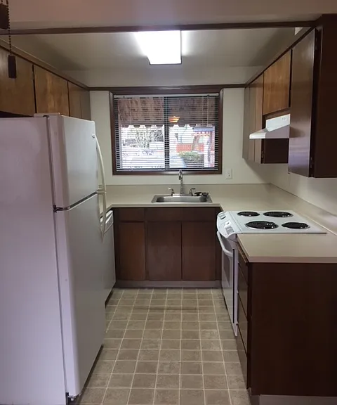 1828-1846 NE Schuyler St #46 — Photo 1