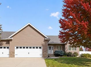 4629 Summit Pointe Pl NW, Rochester, MN 55901