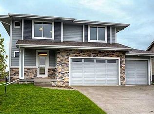 700 NE Bowman Dr, Waukee, IA 50263