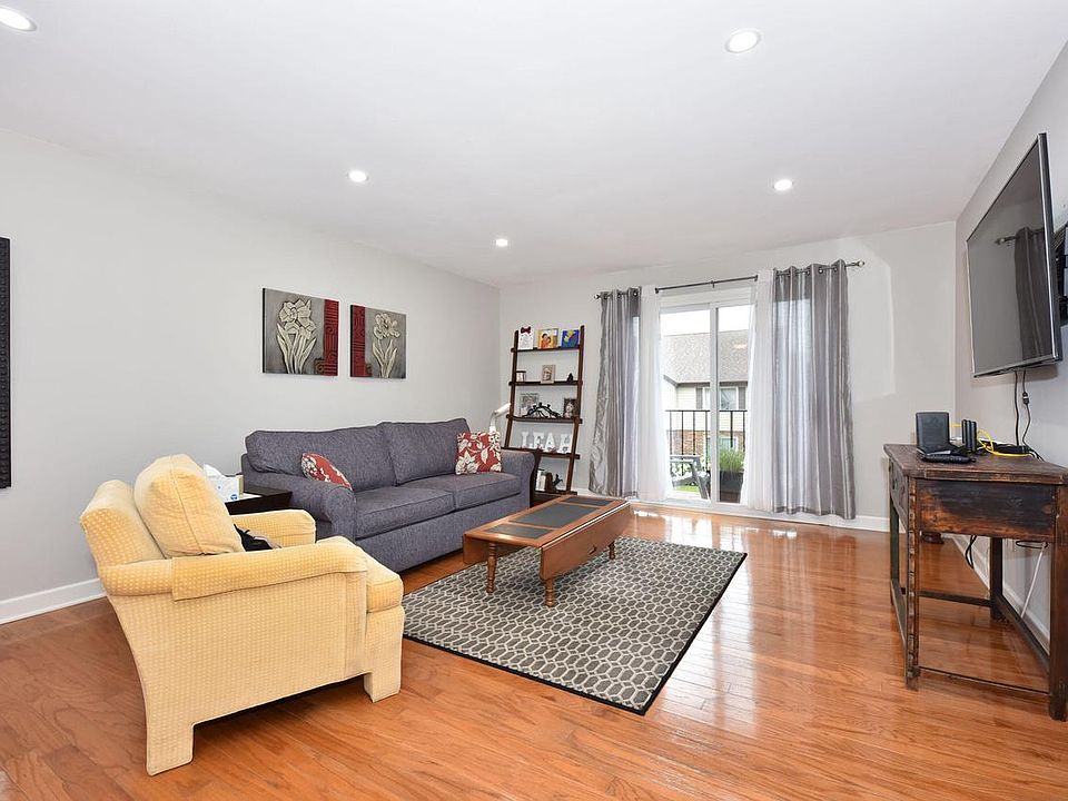 1st image of 10640 North Ivy COURT #14