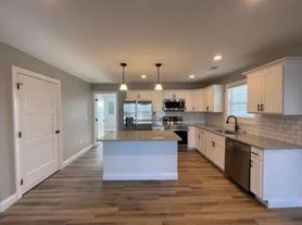 1066-1082 Judah Bear Blvd