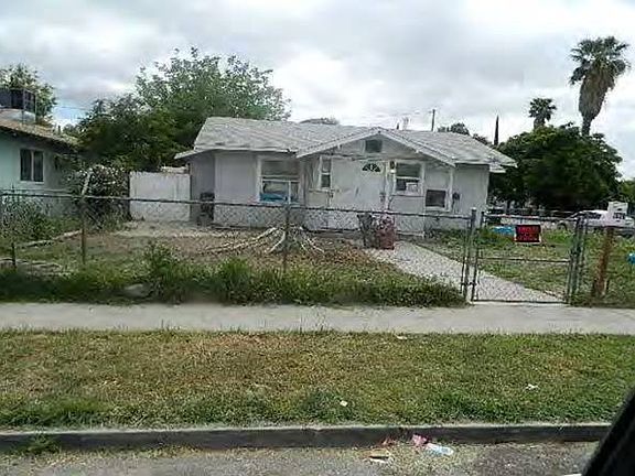 3rd image of 1307 N K St