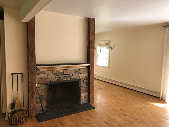 Living Room w/Fireplace