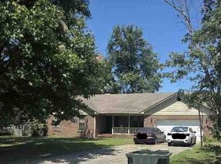 211 Slaterock Rd, Hazel Green, AL 35750