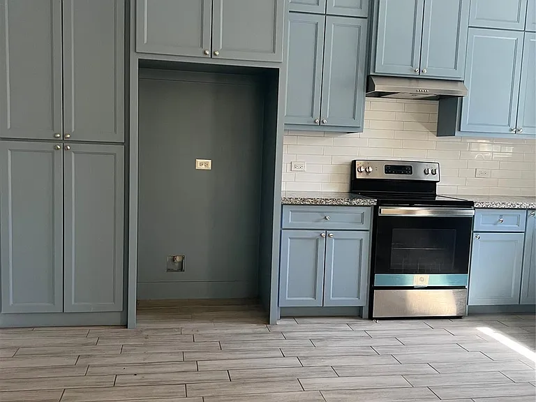 3521 Toliver St — Photo 7