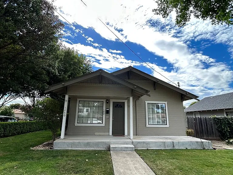 1250 Sally Street — Photo 1