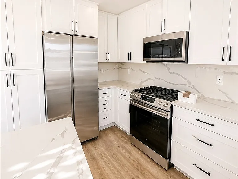 3957 Irvin Ave — Photo 5