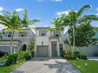 4736 NW 48th Ter, Tamarac, FL 33319