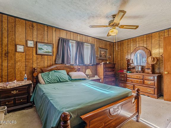 5th image of 550 Lower Rd