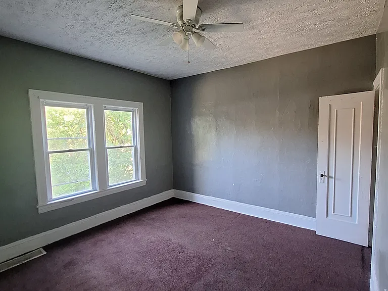 3438 E 140th St #2 — Photo 15