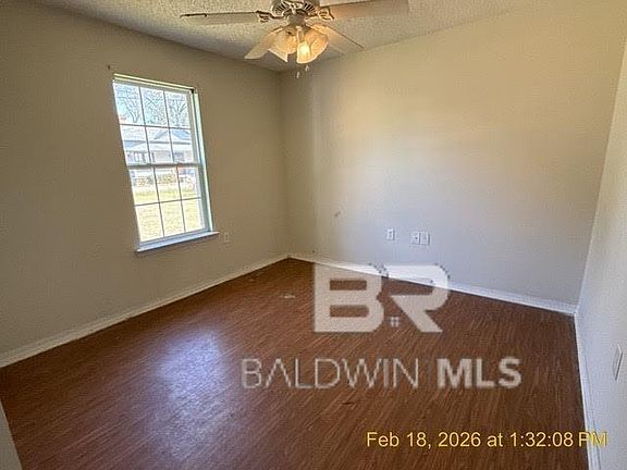 5th image of 124 S Canoe Rd