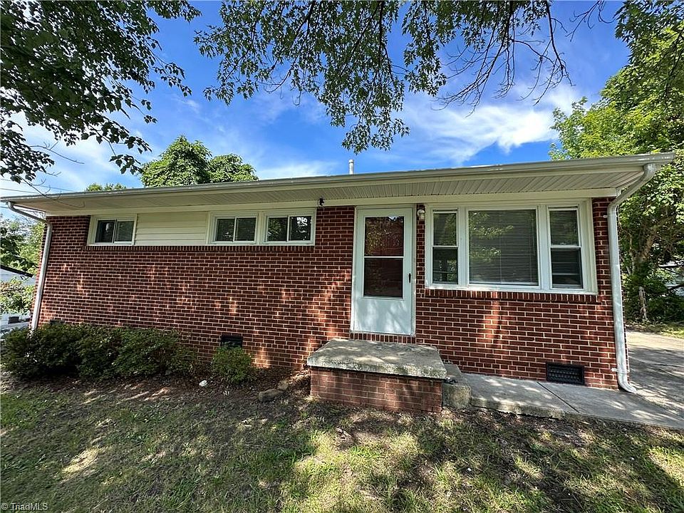 1st image of 1217 Woodnell St