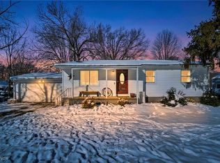 36462 Chestnut Ridge Rd, North Ridgeville, OH 44039