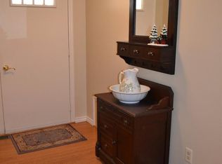 7402 Dial Dr, Dayton, OH 45424