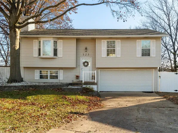 323 Stillbrook Estates Dr, Fenton, MO 63026