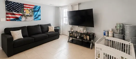 90 Fernwood Ave #1 — Photo 4