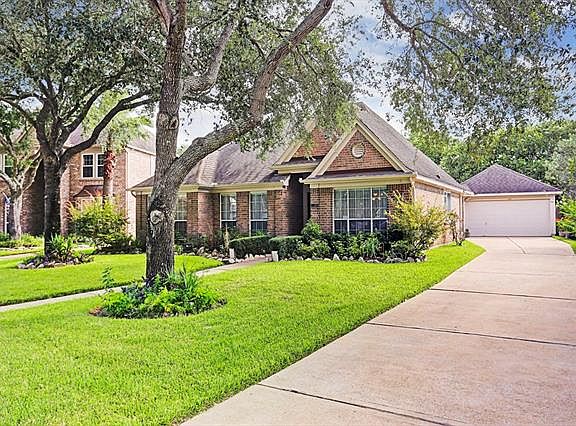2nd image of 1107 Whisper Trace Ln