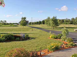 509 McCutcheon Rd, Hudson, WI 54016