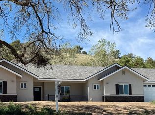 18671 Buckeye Pl, Tehachapi, CA 93561