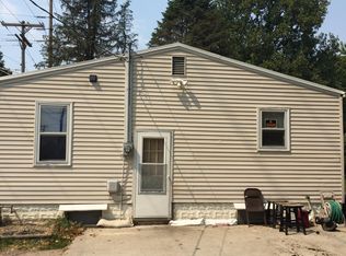 2601 E Monroe St, Springfield, IL 62703