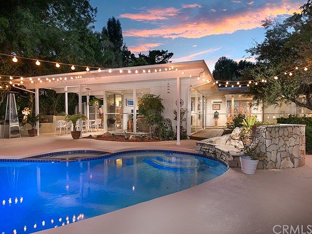 1st image of 3340 Palos Verdes Dr E