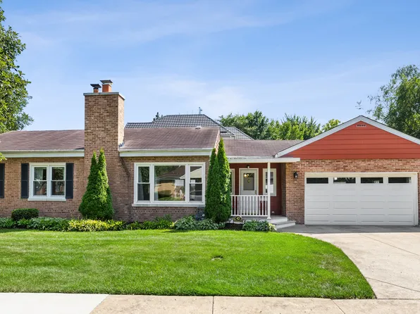 42 Washington St, Glenview, IL 60025