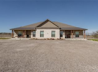4001 Golden Eagle Dr #A, Bryan, TX 77808