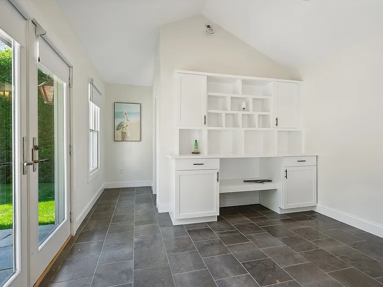 255 Moses Ln — Photo 25