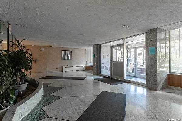 Sold by Keller Williams Points North | media 10