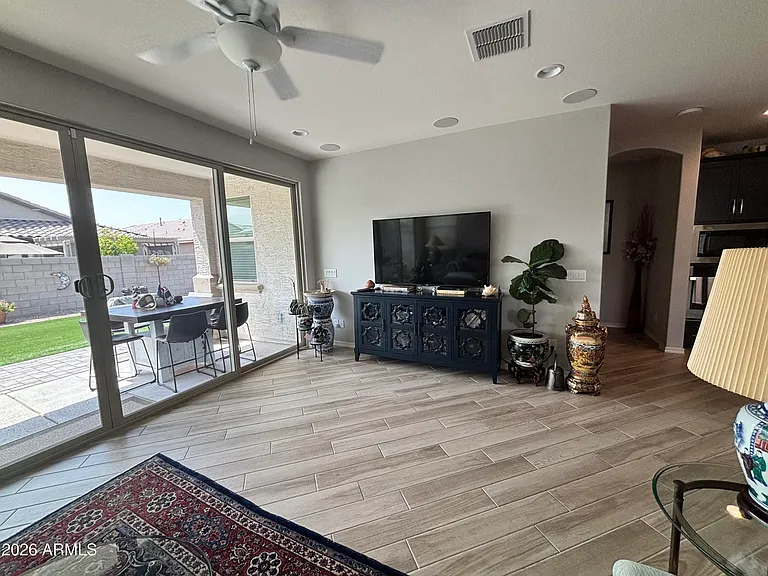 16013 W Alameda Rd — Photo 8