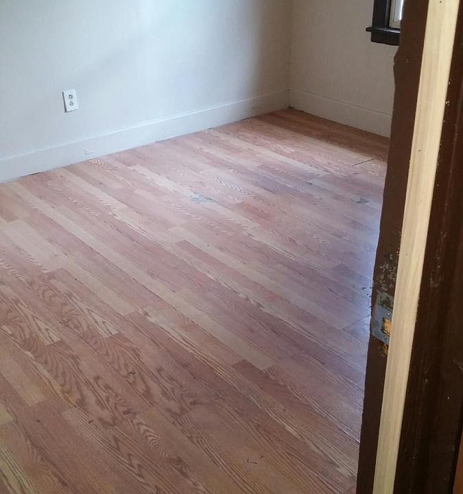 2nd image of 427 Child St