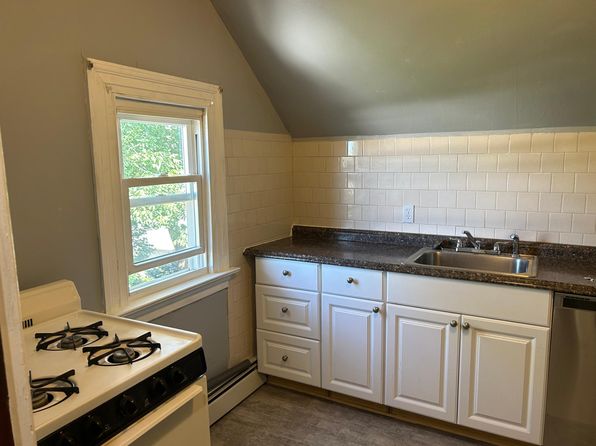 126 Rochambeau Ave FLOOR 2, Providence, RI 02906