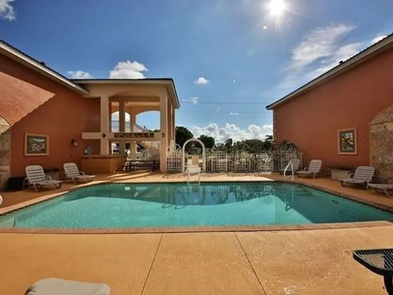 Santa Barbara Villas - Move in Special — Photo 82