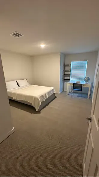 2 bed, 1100 sqft, $1,450 — Photo 4