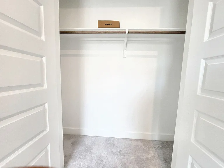 513 Three Feathers Ct — Photo 22