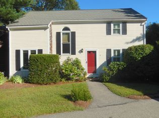 4 Cedarledge Vlg, Cohasset, MA 02025