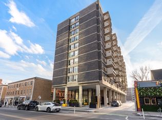 872 Massachusetts Ave APT 303, Cambridge, MA 02139