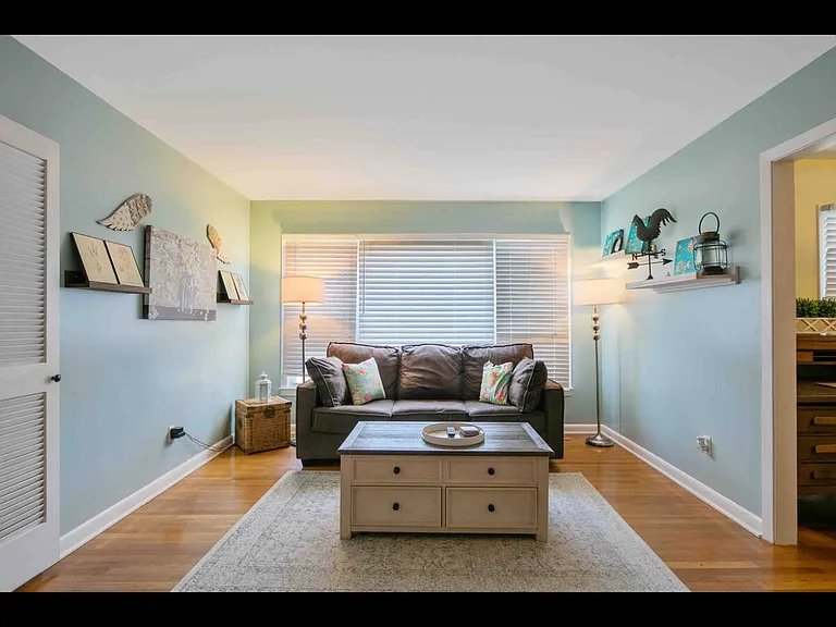 605 Northampton Rd — Photo 4