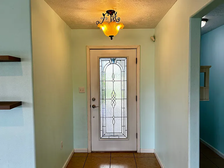 311 Butler Rd — Photo 2