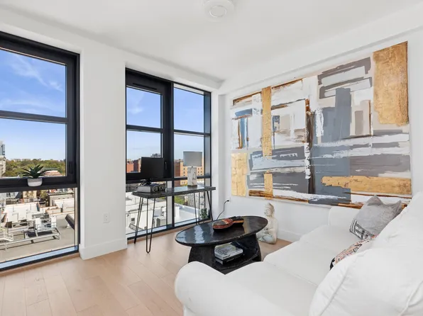 11 Hancock Place image 8 of 12